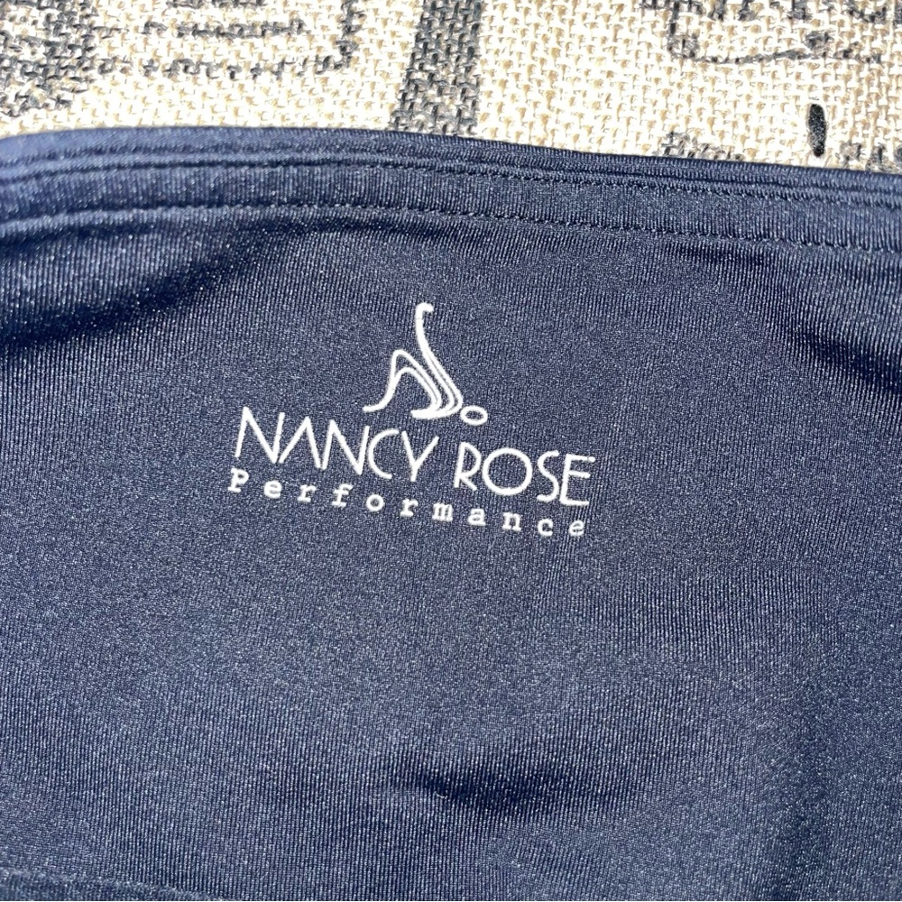 Nancy Rose Performance Black Solid Legging Size 4 - image 7